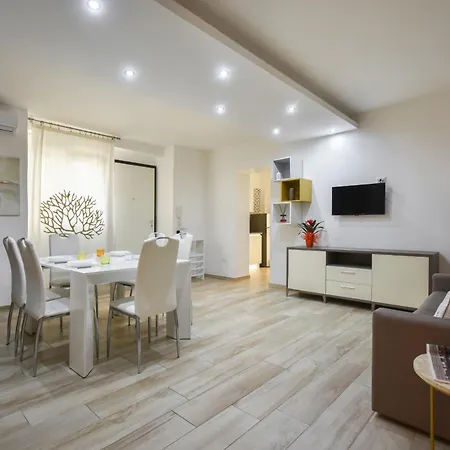 Апартаменты Rosefiri - Yourplace Bruzzo