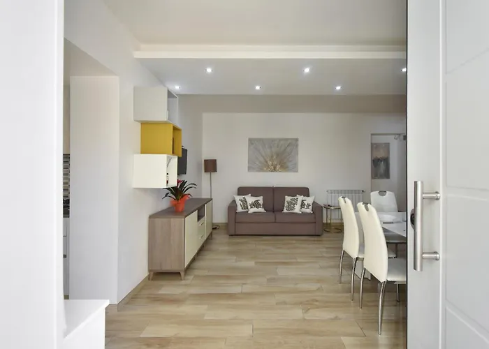 Апартаменты Rosefiri - Yourplace Bruzzo